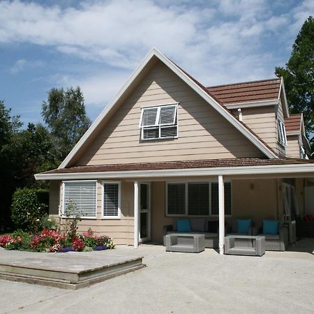 Okoroire Bridgehaven Guesthouse מראה חיצוני תמונה