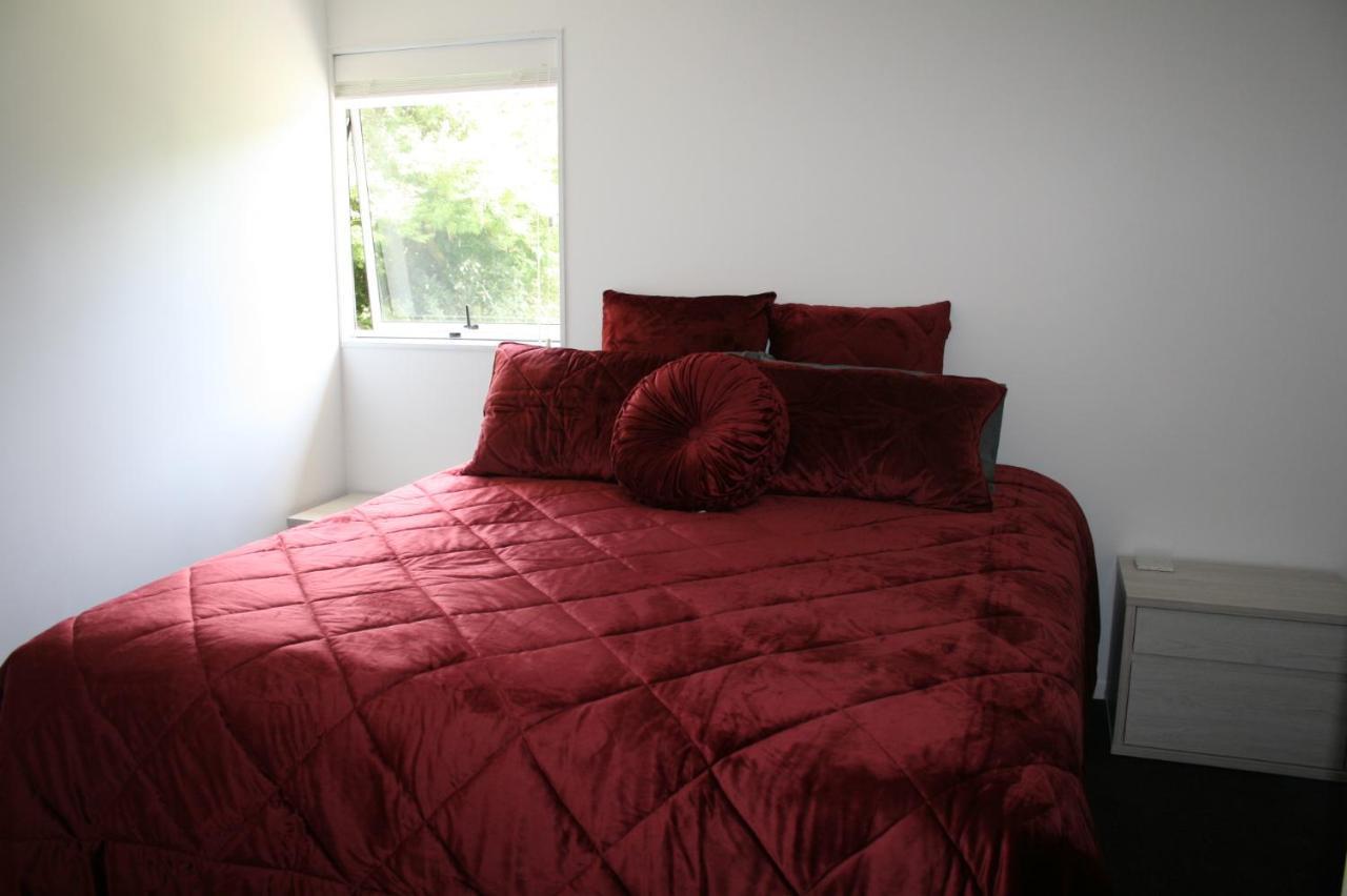 Okoroire Bridgehaven Guesthouse מראה חיצוני תמונה